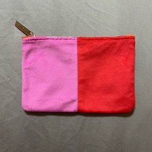 ✨5/$20✨ Ipsy December 2022 Makeup Bag Only